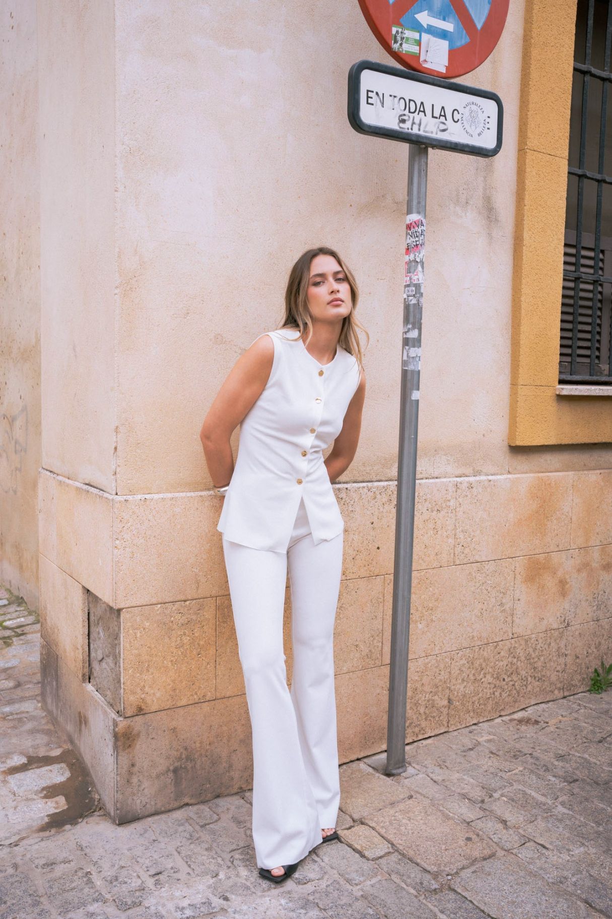 Top chaleco abotonado de punto blanco